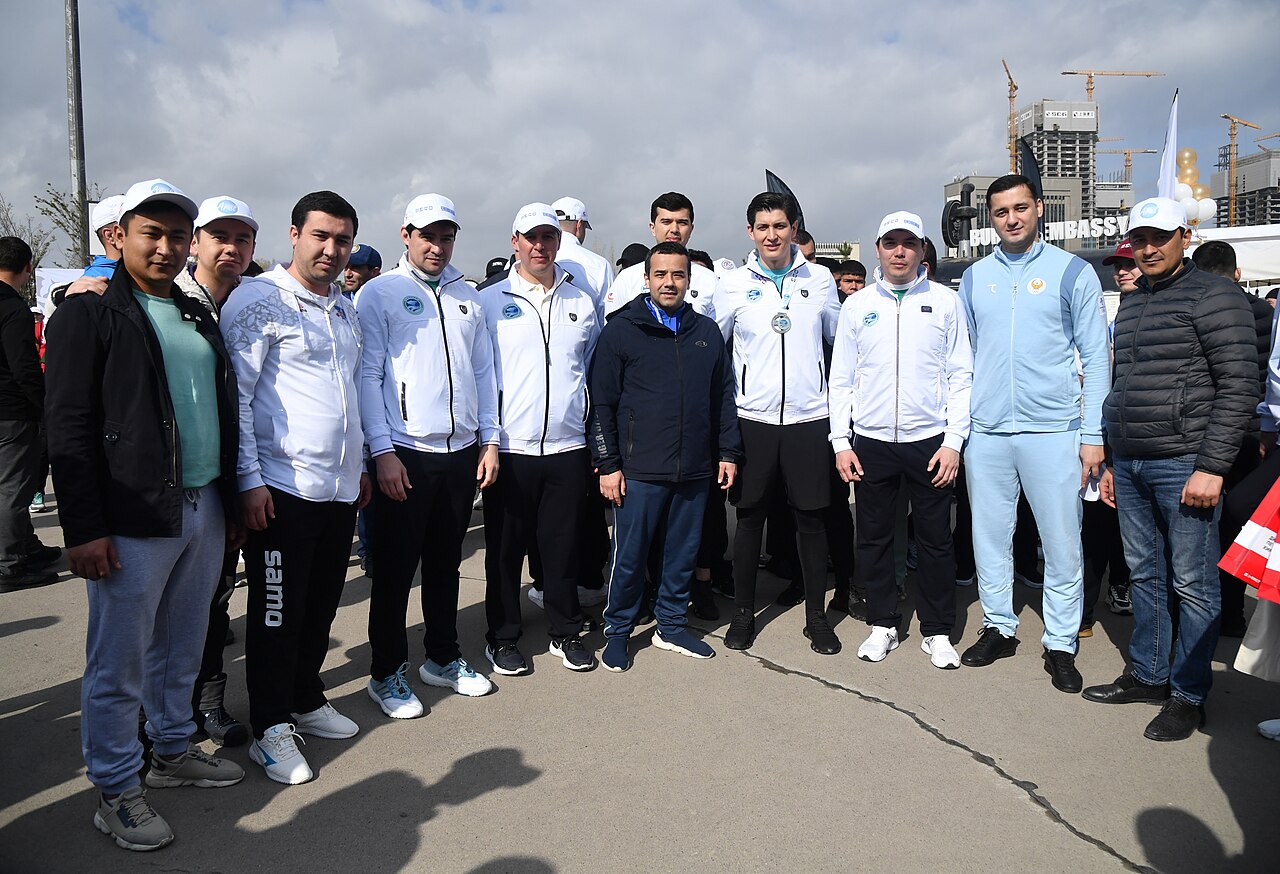 Marathon runners on an affordable course